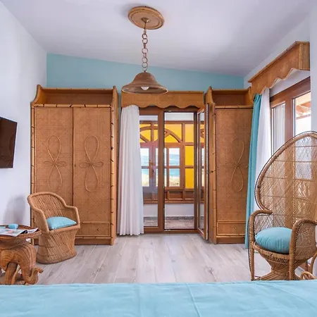 Windmill Villa *
